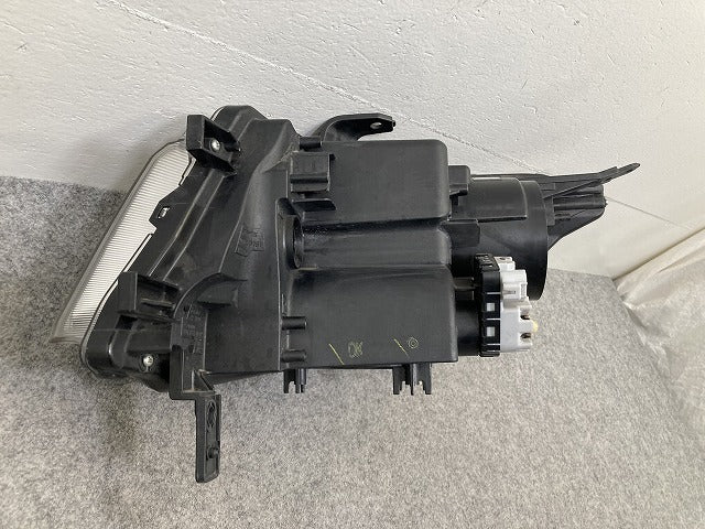 ワゴンR スティングレー/MH23S 純正 右 ヘッドライト/ランプ キセノン HID レベライザー AFS無 刻印X RH KOITO 100-59191 スズキ(149959)