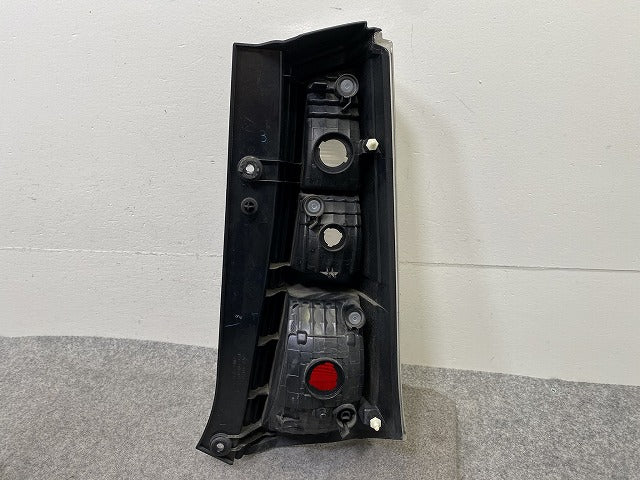 ワゴンR スティングレー/MH23S 純正 左 テールランプ/ライト/レンズ ハロゲン TOKAIDENSO 35603-70K1 スズキ(149961)