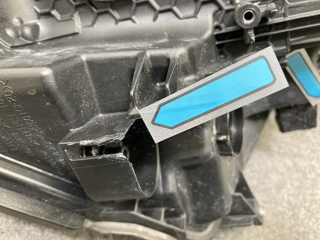 プリウス 50系/ZVW50/ZVW51/ZVW55 純正 右 ヘッドライト/ランプ レベライザーLED 刻印C1 RH KOITO 47-75 トヨタ(150003)