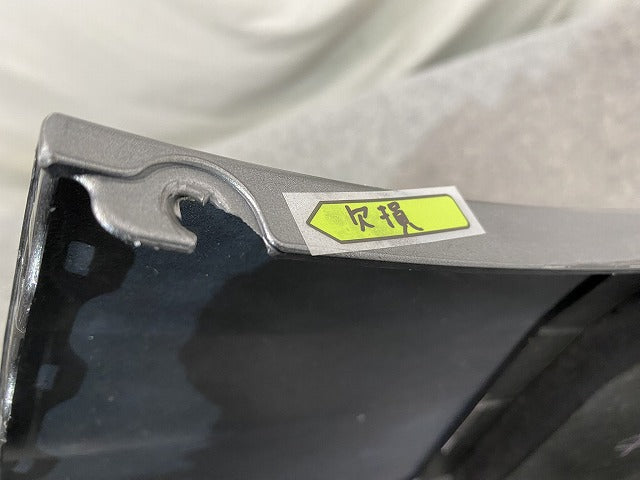 ノート/NOTE E13/SNE13 純正 前期 フロント バンパー スポイラー付 Fバンパー 62022 6XJ0H ダークメタルグレーメタリック KAD 日産(150004)