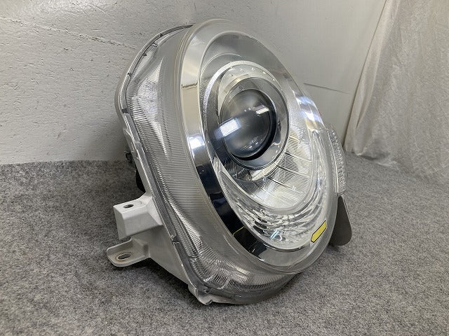 シエンタ NCP81G/NCP85G 純正 左 ヘッドライト/ランプ レベライザーハロゲン KOITO 52-265 トヨタ(150006)