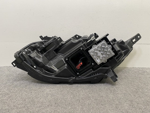 オーラ/AURA FE13/FSNE13 純正 右 ヘッドライト/ランプ LED レベライザー 刻印C RH ICHIKOH 1994 日産(150007)