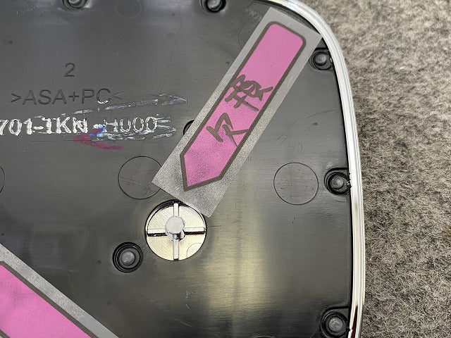 新車取り外し!オデッセイ ハイブリッド e:HEV アブソルート RC4/RC5 純正 フロント エンブレム/オーナメント 75701-TKN-H000(150017)