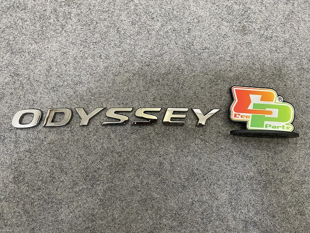 新車取り外し!オデッセイ ハイブリッド e:HEV アブソルート RC4/RC5 純正 リア エンブレム/オーナメント ODYSSEY メッキ ホンダ(150019)