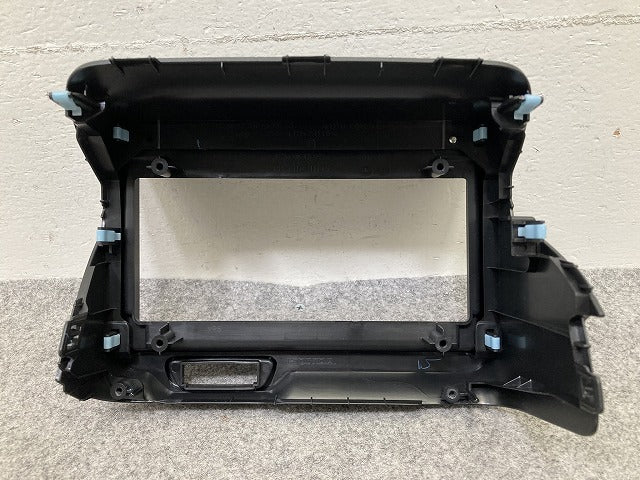 新車取り外し!N-BOX/NBOX Nボックス JF5/JF6 純正  オーディオパネル センターパネル AVパネル 77250-32R-00 素地 ホンダ(150025)