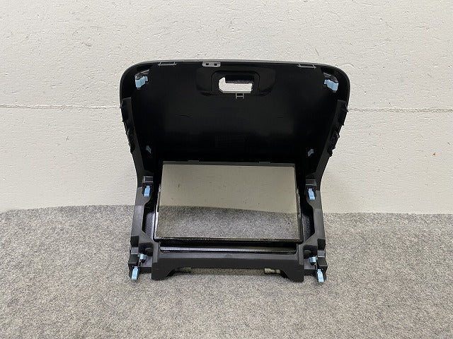新車取り外し!ヴェゼル/VEZEL RV3/RV4/RV5/RV6 純正  オーディオパネル センターパネル インパネ 77250-3M0-J0 ホンダ(150030)