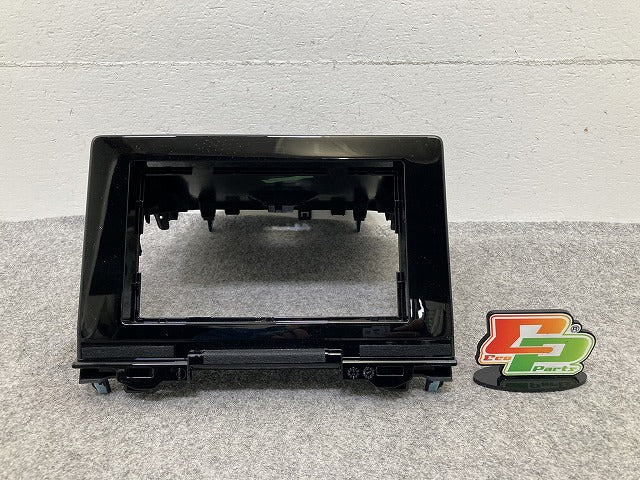 新車取り外し!ヴェゼル/VEZEL RV3/RV4/RV5/RV6 純正 オーディオパネル センターパネル インパネ 77250-3M0-J0 ホンダ(150032)