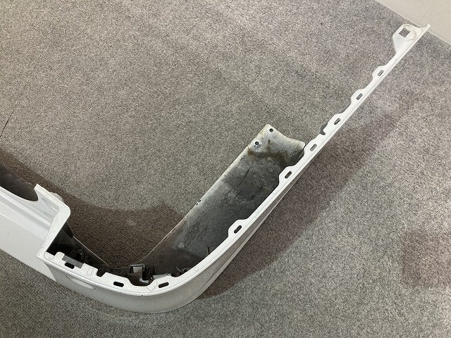 セレナ ハイウェイスター/C28/NC28/GC28/FC28/FNC28/GFC28 純正 リア バンパー Rバンパー 85022 7DF0H プリズムホワイト QBE 日産(150036)