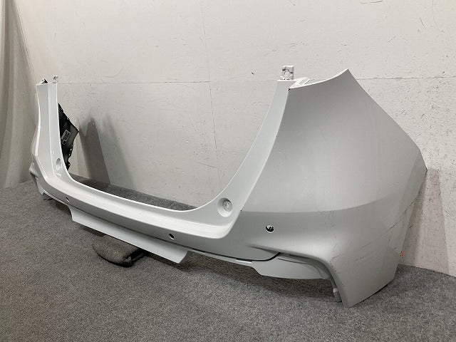 フィット RS GR3/GS4 純正 リア バンパー Rバンパー 71501-TZA-ZX00 プラチナホワイトパール NH883P ホンダ(150037)