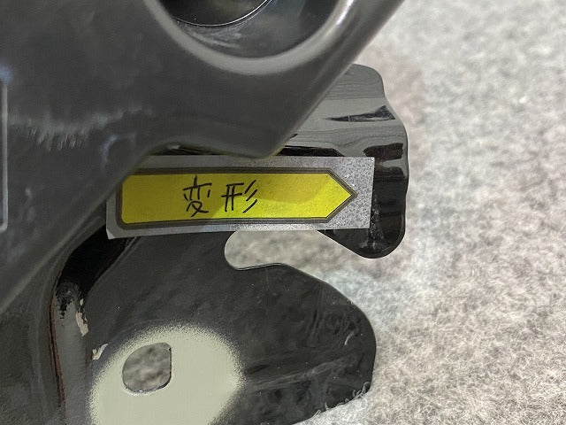 セレナ ハイウェイスター C28/NC28/GC28/FC28/FNC28/GFC28 純正 右 フロント フェンダー ダイヤモンドブラック G41 日産(150055)
