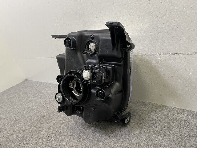 N-WGN/NWGN/Nワゴン JH3/JH4 純正 右 ヘッドライト/ランプ ハロゲン レベライザー 刻印N RH STANLEY W4831 ホンダ(150056)