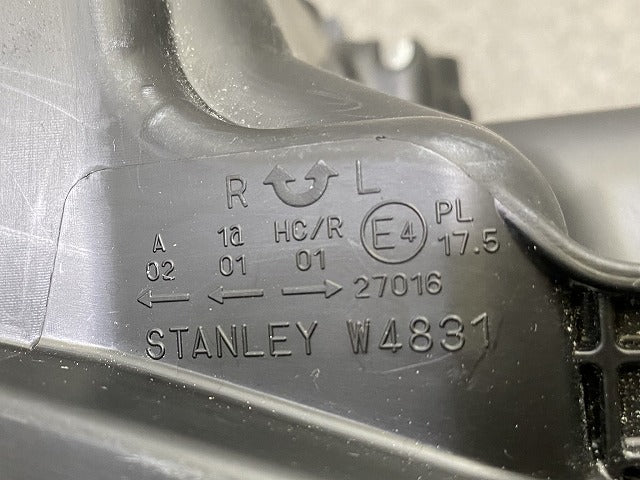 N-WGN/NWGN/Nワゴン JH3/JH4 純正 右 ヘッドライト/ランプ ハロゲン レベライザー 刻印N RH STANLEY W4831 ホンダ(150056)