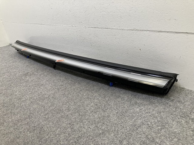 モデルY 社外 ヘッドライト/ランプ LED フロント センター ライトバー HELLA 017.537-00 2038294-00-C テスラ(150061)