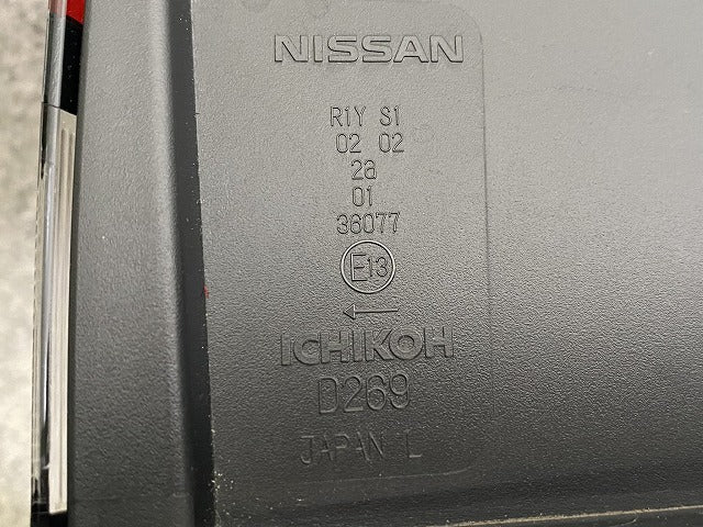 オーラ AURA/ノート NOTE FE13/FSNE13/E13/SNE13 純正 左 テールランプ/ライト/レンズ LED LH ICHIKOH D269 日産(150067)