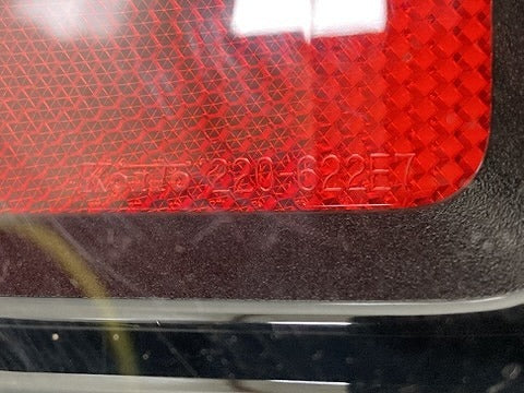 フリード エアー/GT1/GT3 左 テールランプ/ライト/レンズ LED LH KOITO 220-622E7 33550-33F-J01 ホンダ(150071)