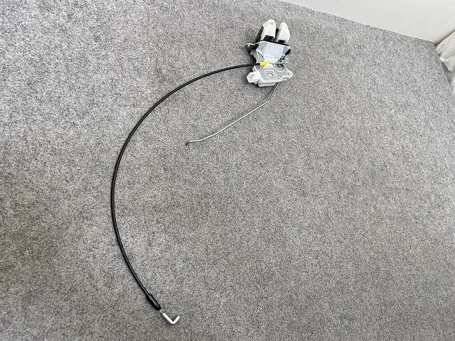 クリッパー NV100 DR17V 純正 リア トランク/バックドアロック ソレノイド 90502-4A01E 日産(150075)