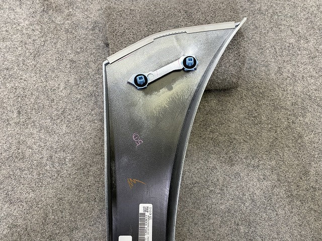 新品!エスティマ 50系/ACR50W/ACR55W/GSR50W/GSR55W 純正 左 フェンダー マッドガード 76912-28100 76902-28050-A0 ホワイト 070(150077)