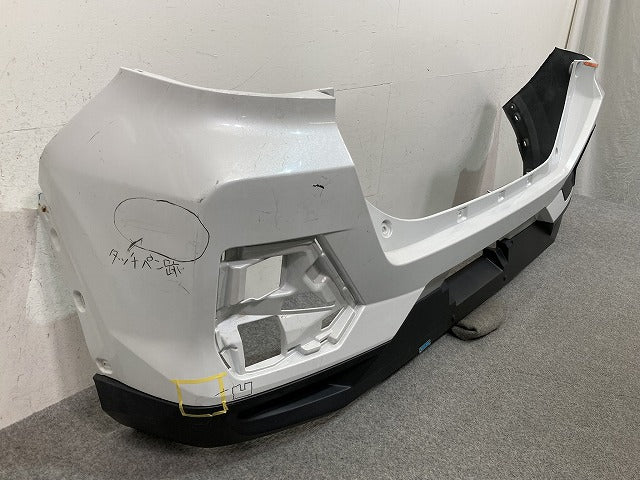 ライズ A200A/A210A/A201A/A202A 純正 リア バンパー スポイラー付 Rバンパー 52159-B1310 シャイニングホワイトパール W25 トヨタ(150081)