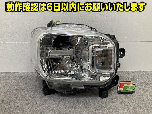 スペーシア MK94S 純正 右 ヘッドライト/ランプ LED レベライザー RH KOITO 100-593DM スズキ(150095)