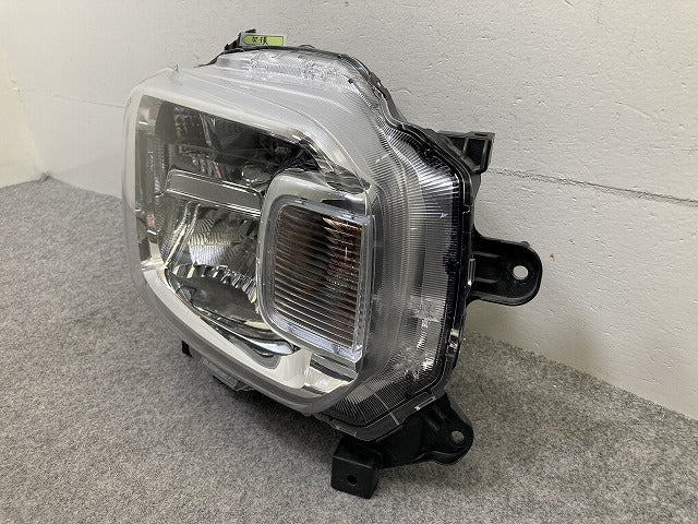 スペーシア MK94S 純正 右 ヘッドライト/ランプ LED レベライザー RH KOITO 100-593DM スズキ(150095)