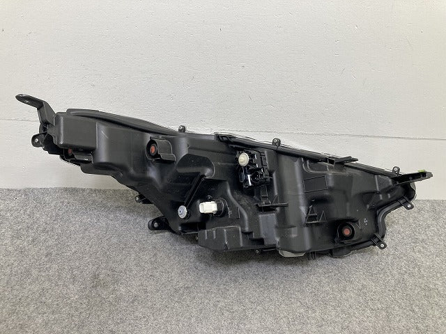 ヤリス KSP210/MXPA10/MXPA15/MXPH10/MXPH15 MXPH14/MXPH17 純正 左 ヘッドライト/ランプ レベLED 刻印K2 KOITO K0-3 81150-K0031(150107)