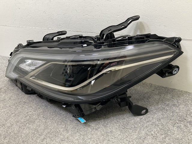クラウン 220系/ARS220/AZSH20/AZSH21/GWS224 純正 左 ヘッドライト/ランプ LED 刻印B LH KOITO 30-450 81145-30P00 トヨタ(150108)