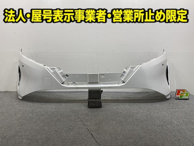 ノート/NOTE E13/SNE13 純正 前期 フロント バンパー 62022 6XJ0H ピュアホワイトパール QAC 日産(150122)