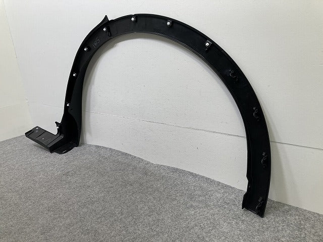 新車取り外し!クラウン クロスオーバー AZSH35 RS/TZSH35 純正 右 リア フェンダーアーチモール 75605-30210 MSD15-30001-A0 素地(150131)