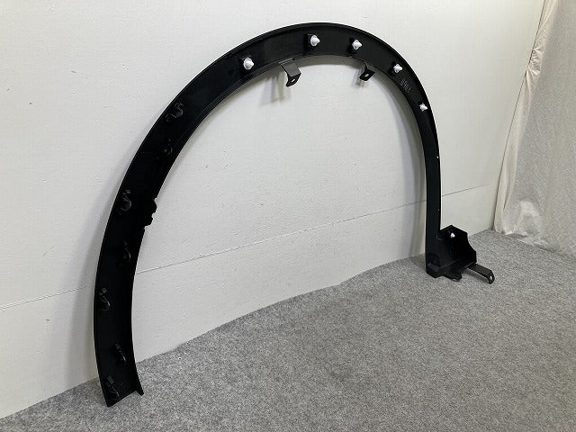 新車取り外し!クラウン クロスオーバー AZSH35/TZSH35 純正 右 フロント フェンダーアーチモール 75601-30130 MSD15-30001-A0 素地(150132)