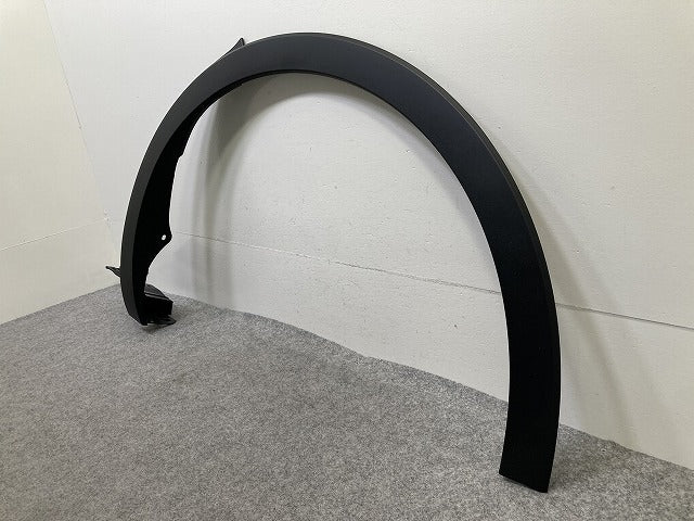 新車取り外し!クラウン クロスオーバー AZSH35/TZSH35 純正 左 リア フェンダーアーチモール LH 75606-30210 MSD15-30001-A0 素地(150133)