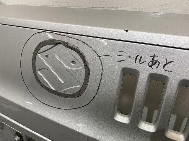 アルト HA36S/HA36V 純正 フロント バンパー ガーニッシュ付 71711-74P シルキーシルバーメタリック Z2S スズキ(150152)