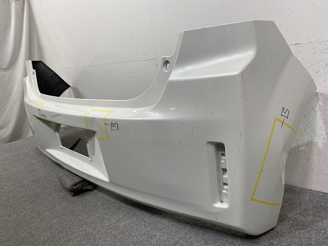 スペイド 140系/NSP140/NCP141/NCP145/NSP141 純正 リア バンパー Rバンパー 52159-52800 ホワイトパールン 070 トヨタ(150154)