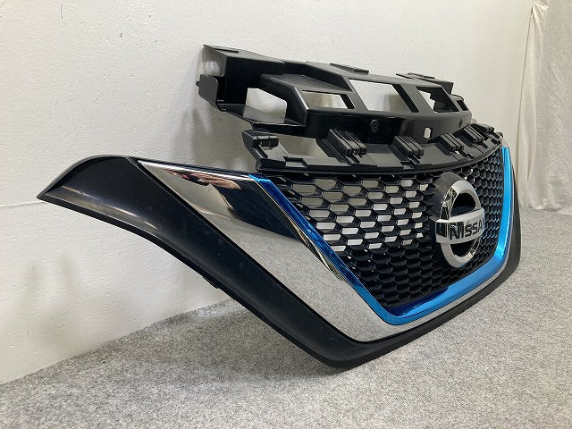 ノート/NOTE e-POWER E12/HE12/NE12/SNE12 純正 後期 フロント グリル/ラジエーターグリル 62310 5WJ0A/0B 素地/メッキ 日産(150160)