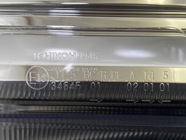 キャラバン NV350 E26 純正 後期 左 ヘッドライト/ランプ ハロゲン レベライザー 刻印A ICHIKOH 1946 26075-5YE5B 日産(150163)