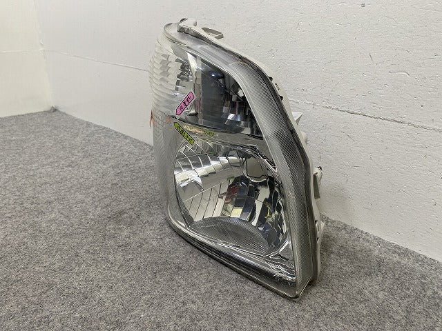 キャリイ トラック DA16T 純正 右 ヘッドライト/ランプ レベライザーハロゲン KOITO 100-59296 35120-82M01 スズキ(150165)