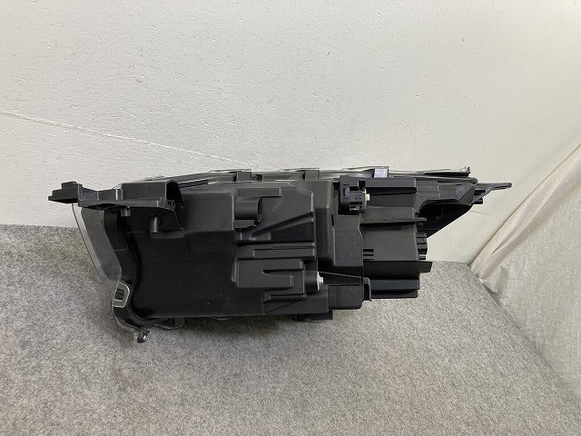 ライズ A200A/A210A/A201A/A202A 純正 後期 右 ヘッドライト/ランプ LED レベライザー 刻印AD1 RH ICHIKOH 1991 トヨタ(150167)