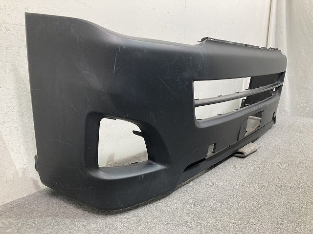 ハイエース 200系/3型/標準 純正 中期 フロント バンパー Fバンパー 52119-26730 素地 トヨタ(150188)