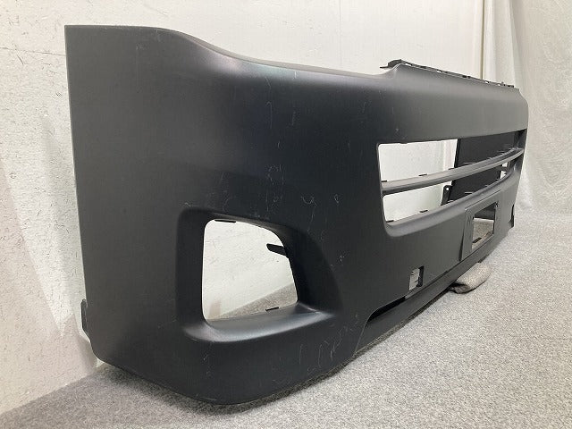 ハイエース 200系/3型/標準 純正 中期 フロント バンパー Fバンパー 52119-26730 素地 トヨタ(150189)