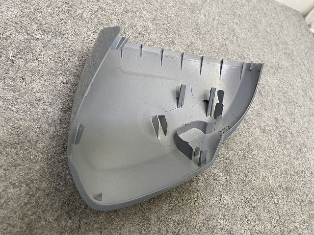 新車取り外し!ヴェゼル/VEZEL RV3/RV4/RV5/RV6 純正 右 ドアミラー カバー 3M0 スレートグレーパール NH912P ホンダ(150197)