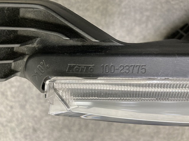 デイズ B43W/B46W 純正 右 ヘッドライト/ランプ ハロゲン レベライザー RH KOITO 100-23775 日産(150205)