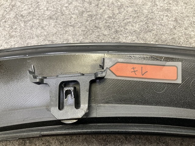 新車取り外し!クラウン スポーツ AZSH36W 純正 右 リア フェンダーアーチモール 75605-30220 908179-30010-A0 ブラック ソリッド(150218)