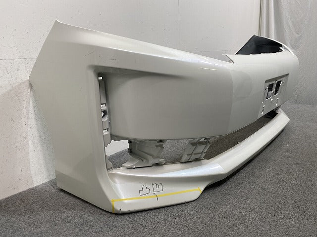 ヴォクシー VOXY V/X 80系/ZRR80G/ZRR85G/ZWR80G 純正 前期 フロント バンパー 52119-28G90 ホワイトパールクリスタルシャイン 070(150221)