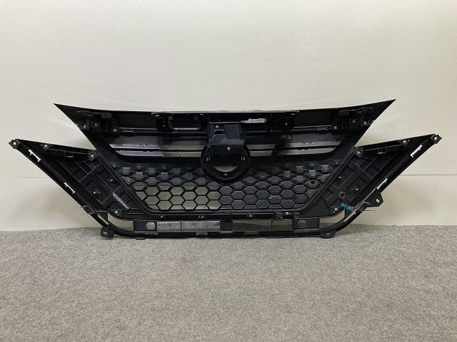 ルークス ハイウェイスター B44A/B45A/B47A/B48A 純正 前期 フロント グリル/ラジエーターグリル 62310 7NG0A/5A 62310-7NG5A 日産(150224)