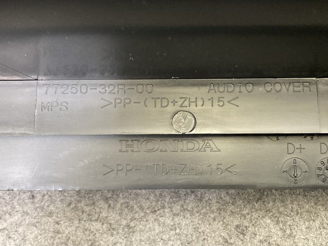 新車取り外し!N-BOX/NBOX Nボックス JF5/JF6 純正 オーディオパネル センターパネル インパネ 77250-32R-00 ホンダ(150236)