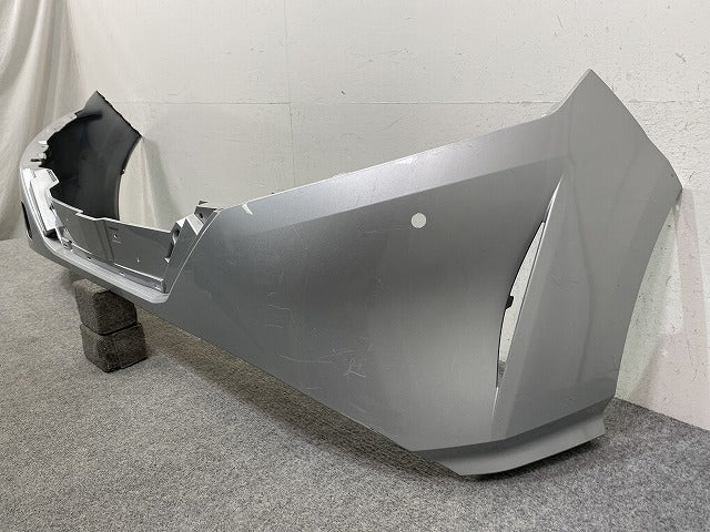 ノート/NOTE E13/SNE13 純正 前期 フロント バンパー Fバンパー 62022 6XJ0H ブリリアントシルバーメタリック K23 日産(150245)