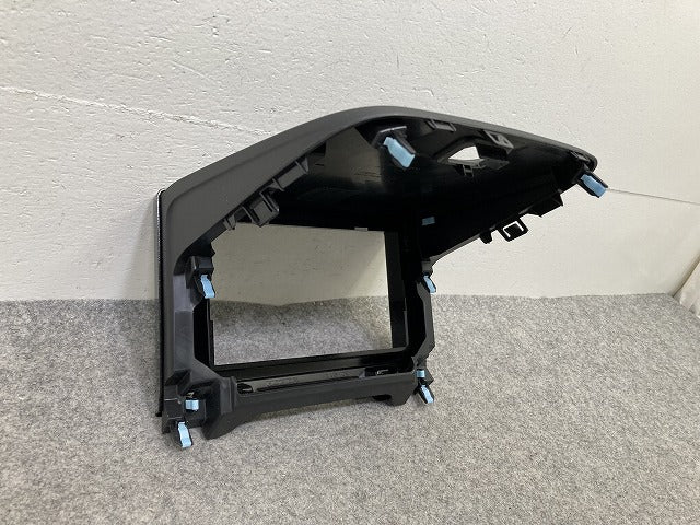 新車取り外し!ヴェゼル/VEZEL RV3/RV4/RV5/RV6 純正 オーディオパネル センターパネル インパネ 77250-3M0-J0 ホンダ(150246)