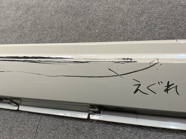 アクア/AQUA MXPK10/MXPK11/MXPK15/MXPK16 純正 左 サイドステップ/サイドスカート 75860-52080 クリアベージュメタリック 4Y3(150256)