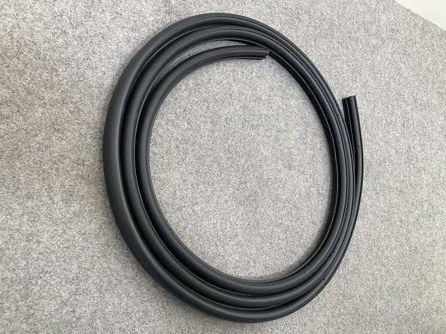 新品!ピクシス バン S700M/S710M 純正 リア ドア ウェザーストリップ 08179-B5010 トヨタ(150257)