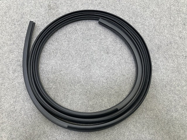 新品!ピクシス バン S700M/S710M 純正 リア ドア ウェザーストリップ 08179-B5010 トヨタ(150257)