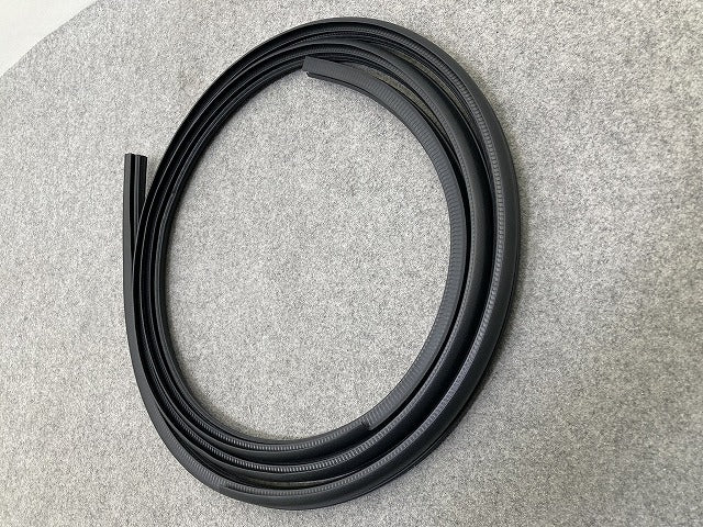 新品!ピクシス バン S700M/S710M 純正 リア ドア ウェザーストリップ 08179-B5010 トヨタ(150257)